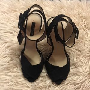 ZARA basic classic black cuff heels